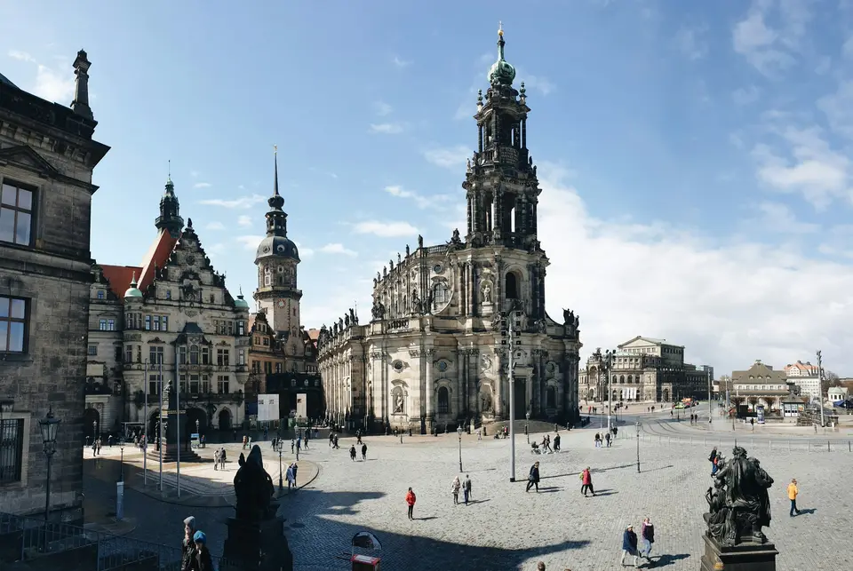 Example photograph: Stuttgart